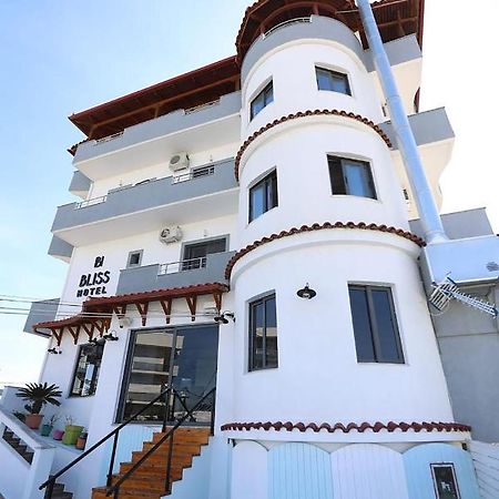 Bliss Hotel Ksamil Exterior photo