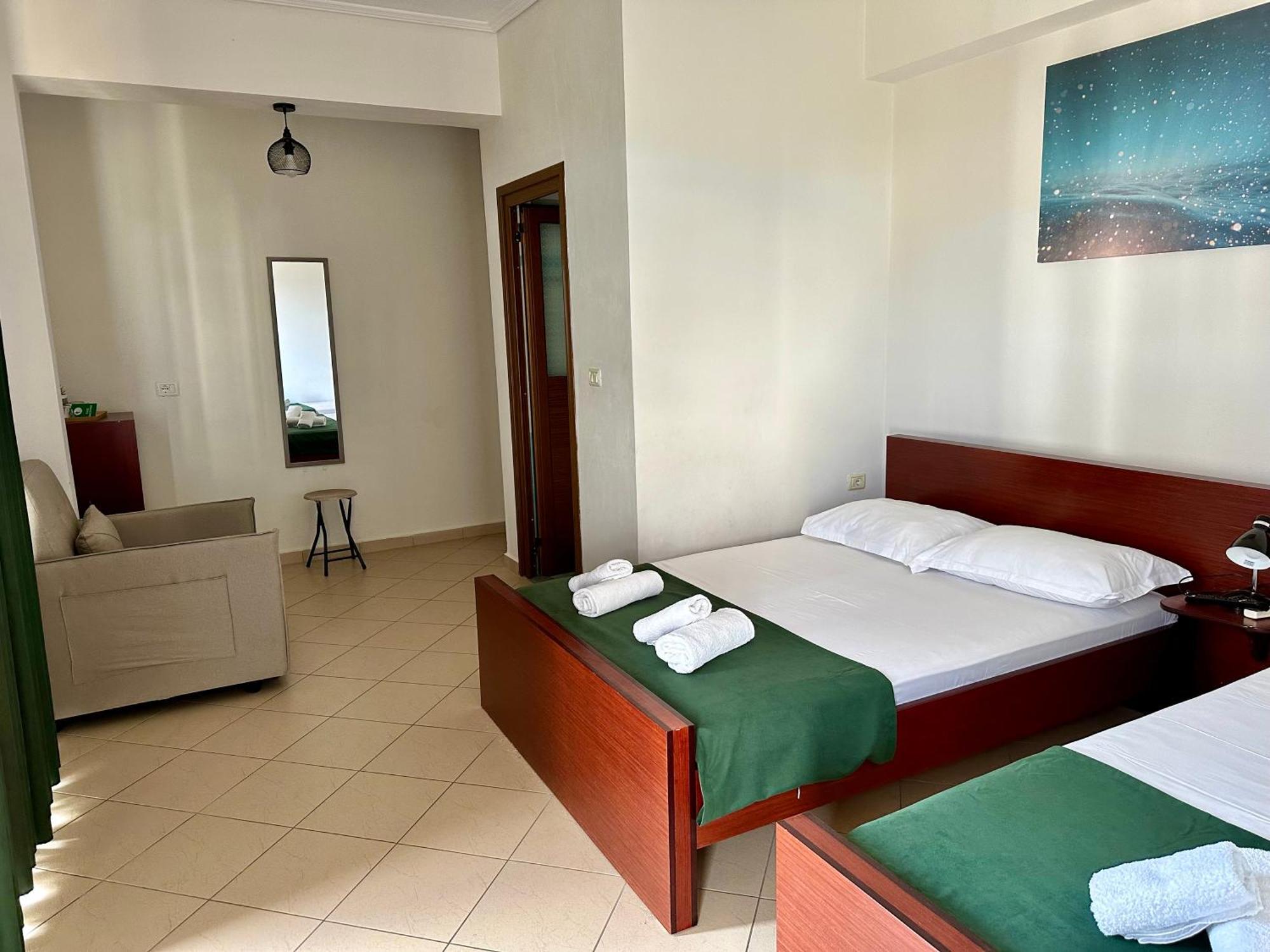 Bliss Hotel Ksamil Exterior photo