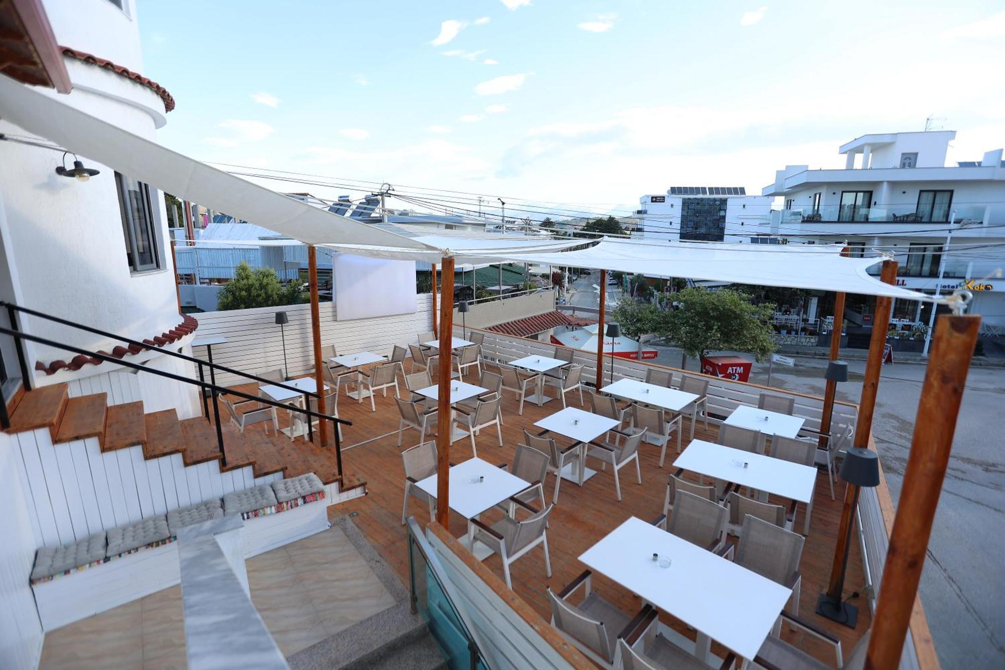 Bliss Hotel Ksamil Exterior photo